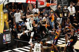 During the game, blake griffin had a massive dunk on giannis antetokounmpo. Tsxpz4skm0q7om