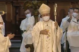 About half way between los angeles (200 miles to the south) and san francisco (230 miles to the north), nine small but impressive volcanic peaks march down a valley of the santa lucia range to the pacific ocean. La Diocesis De Canarias Ya Tiene Nuevo Obispo Ser Las Palmas Cadena Ser