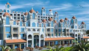 Located in side, 200 metres from kumkoy beach, melas resort hotel provides accommodation with a restaurant, free private parking, an outdoor swimming pool and a fitness centre. Oz Hotels Side Premium Hotel 5 Tyrkia Side Bilder Og Anmeldelser