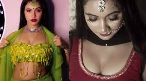 Trisha Kar Madhu, whose MMS video went viral, dances to trending Bhojpuri  song 'Patli Kamariya' | Bhojpuri Movie News - Times of India