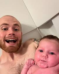 Not quite our anniversary, not quite our daughters birthday, nothing to  “officially” celebrate. Just a few moments with my most wonderful woman 💕