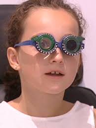 La miopía afecta a uno de cada cinco niños por culpa de las pantallas: los  expertos advierten que cada vez los problemas visuales aparecen antes.  #noticiastiktok #noticias #news #noticiascuatro