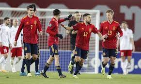 Selección de fútbol de españa) est la sélection de joueurs espagnols représentant le pays lors des compétitions internationales de football masculin, sous l'égide de la fédération royale espagnole de football. Euro 2020 La Liste Des 24 De L Espagne