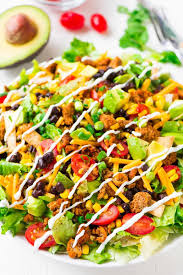 Skinny Taco Salad With Black Beans Fresh Veggies Ground Turkey And A Greek Yogurt Salsa Dressing Healthy Mexican Recipes Healthy Tacos Salad Healthy Dinner