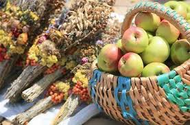 It is one of saint petersburg's major attractions. Svyatkuvannya Medovogo Spasa Sho Treba Znati Pro Svyato