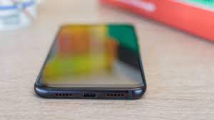 Xiaomi mi 8 vs a8 plus. Xiaomi Mi 8 Review Tech Advisor