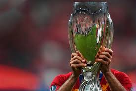 El campeón de la champions y el de la europa league se miden para dirimir al supercampeón de europa en budapest. Oficial La Supercopa De Europa Se Jugara Con Aficionados En El Estadio