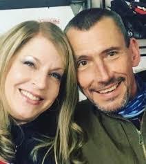 Melisa Barton's Instagram, Twitter & Facebook