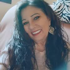 Hi. I'm looking for someone reliable that delivers firewood. Thanks.