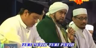 Lirik Turi Putih Lagu Daerah Jawa Tengah Diadona Id Lirik lagu turi putih oleh habib syech , silahkan baca selengkapnya lirik tersebut. lirik turi putih lagu daerah jawa