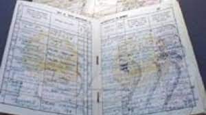 Este o prezenta deosebita intre florile din muntii macinului, unde infloreste in. Cartile De Munca Dispar Refacerea Vechimii Se Poate Realiza Doar In Instanta Mobile