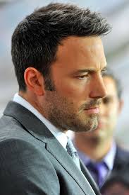 Pin By Callie Janor On Eye Candy Ben Affleck Batman Ben Affleck Ben Affleck Bruce Wayne