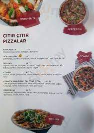 Rüya gibi tatlımız ve enfes çikolatamız ile atıştırmalık olarak veya yemek sonrası tatlı olarak kendinizi şımartabilirsiniz. Otantik Menu