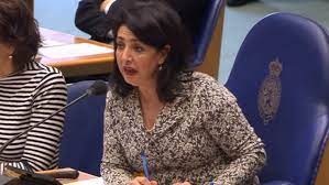 Ihr mann, nordine dahhan, wurde sprecher des komitees marokkanischer arbeitnehmer in den niederlanden (kman) und wurde von der marokkanischen. Wie Is De Man Van Khadija Arib Sterren Op Tv