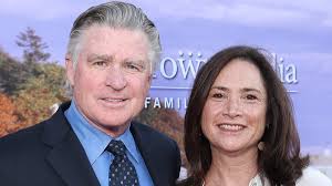 Blue Bloods' honors Treat Williams with farewell to late actor's character 
