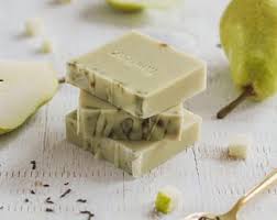 07 Savon Poire The Vert Pear Soap Green Tea Soap