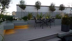 Pair with a complementary color palette for extra wow, and add accessories to match, such as outdoor cushions or rugs. Floors Ratings On Jasper Engineered Wood Floors Modern Garden Design Deck Garden Modern Garden
