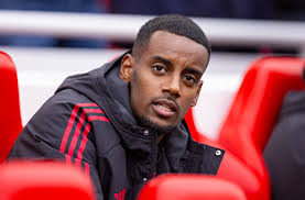 We'd LOVE to see Rio Ngumoha start against Fulham. 🙏🏻🔴 #Lfc #football  #Liverpool #PremierLeague #YNWA #fblifestyle