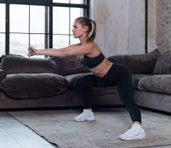 Sie ermöglicht uns außerdem, unseren oberkörper aus der beugung heraus zu strecken. Bauch Beine Po Workout Ubungen Fur Zuhause Bodychange
