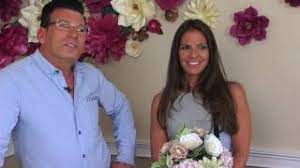 I knew that was going to happen, because i can tell. Diy Wedding Bouquet With The Diy Kit Sizzix Youtube