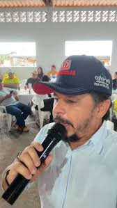 fatima @carmem_fc @pollianacosta38 @mariannaccosta @alessandrocosta_cantor  @ericasarzedo @leonardo @poliana @catatau_leiloeiro