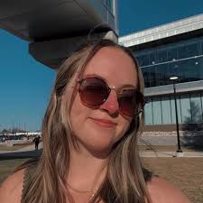 all i need is is a side eye emoji please 😭😭