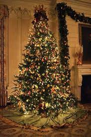 Franklin Pierce Was The First President To Have A Decorated Christmas Tree In The White Ho White House Christmas Tree White House Christmas Beautiful Christmas