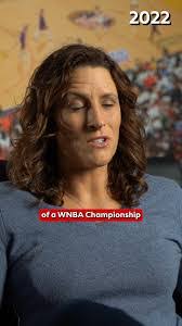 Stephanie Talbot's Instagram, Twitter & Facebook