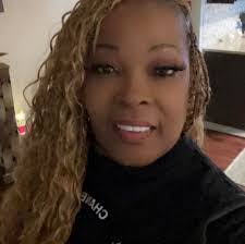 Cleo Monroe's Instagram, Twitter & Facebook