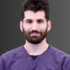 Robert Heist's Instagram, Twitter & Facebook