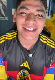 Henry Falla un Penal en Club América