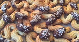 Spritz Chocolat Au Thermomix Decouvrez La Recette Des Spritz Chocolat Une Recette Simple Et Facile A Realiser Durant Les Fetes De Food Desserts Cake Factory