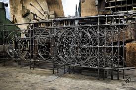 Www Metall Schmiede De Kunstschmiede Gelander Treppe Handlauf Schmiede Munchen Rosenheim Individuell Eisen Moder Handlauf Treppe Schmiedearbeiten