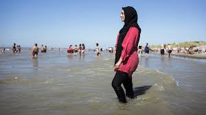 A ninja mask is a great way to give friends or families a friendly surprise or even to uniquely stand out at a party or event. Burkini Verbote In Frankreich Kein Bedarf An Nationalen Gesetzen Qantara De