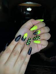 Lucen mucho y es algo bastante fácil de lograr. Pin En Nails