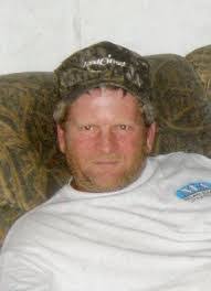 Tommy Beard's Instagram, Twitter & Facebook