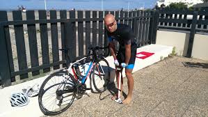 Triathlon.de bietet informationen, dienstleitung und produkte für triathleten, schwimmer, radfahrer und läufer. Mit Dem Richtigen Reifendruck Zur Bestzeit Im Triathlon Triathlon Tipps De