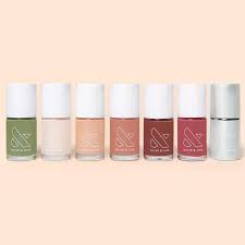 The 15 Coolest Nail Designs For Fall 2020 In 2020 Fall Nail Designs Olive And June Cool Nail Designs