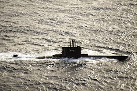 Indonesia has just 72 hours left to rescue 53 crew members of a missing navy submarine before they run out of oxygen.rescue crews are yudo margono, the navy chief of staff, said there would be enough oxygen for the sailors to last until saturday, and that the submarine had been cleared for use. I0fx4ata7742xm
