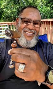 Cigar pen from atl artist