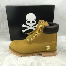 Black And Gold Timberlands Timberland Boots For Women Wheat And Black Timberland Boots Womens Zip Timberland Bo With Images Timberland Boots Women Timberland Boots Black Timberland Boots