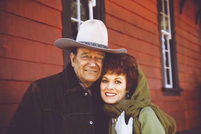 🎬❤️ Maureen O’Hara and John Wayne: The Truth Behind One of Hollywood’s Greatest Friendships