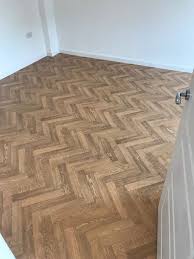 A Stunning Parquet Design Vinyl Flooring That Looks Just Like The Real Thing Pictured Vinyl Rhinofloor Elite Wood Parquet Design Vinyl Flooring Flooring