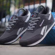 Daftar harga sepatu lari pria reebok terlengkap dan termurah di lazada.co.id, toko online reebok di indonesia bisa cod & free ongkir! Jual Sepatu Reebok Clasic Man Pria Grade Original Kode A 39 Di Lapak First Shop123 Bukalapak