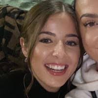 Jasmine Palmer's Instagram, Twitter & Facebook