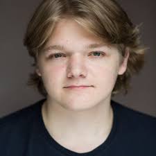 Oliver Dillon Actor/Voiceover