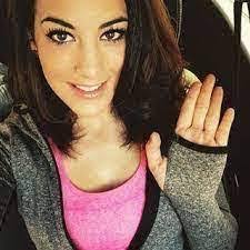 Carmen Satterfield's Instagram, Twitter & Facebook