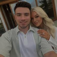 Our Favorite NHL Wives and Girlfriends and Their Love Stories