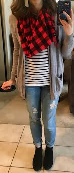 Black And White Striped Shirt With Jeans Red And Black Buffalo Check Scarf Grey Boyfriend Cardigan Black And White Striped Shirt D Outfits With Grey Cardigan Checked Shirt Outfit Check Scarf Outfit