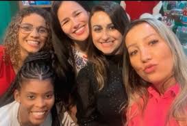 Ahhhh, eu amo vocês! #amizade #15anos+ #friends #lovers #niverhenry